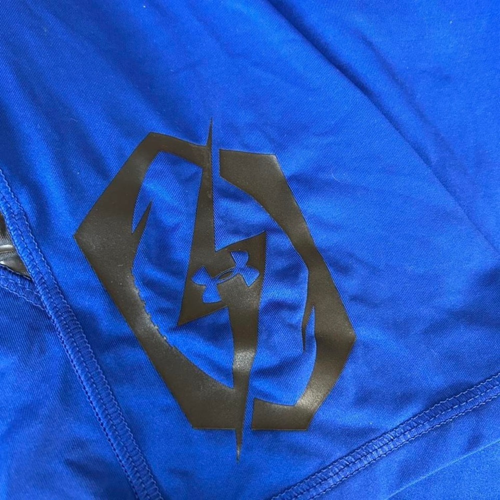 Under Armour Heat Gear Athletic Shorts.‎ 2 Hand Pockets. Loose Fit. Size YLG - Picture 2 of 6